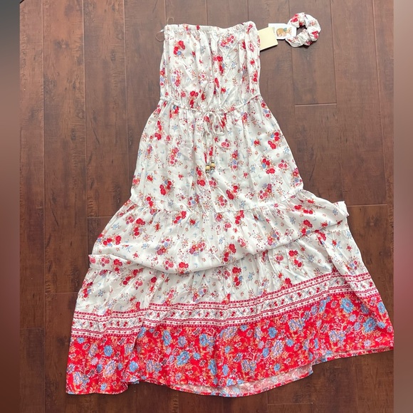 Floral Maxi Dress… NWT! - Picture 3 of 3